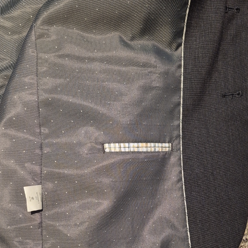 Van Heusen Sport Coat with Notched Lapel - Picture 12 of 15